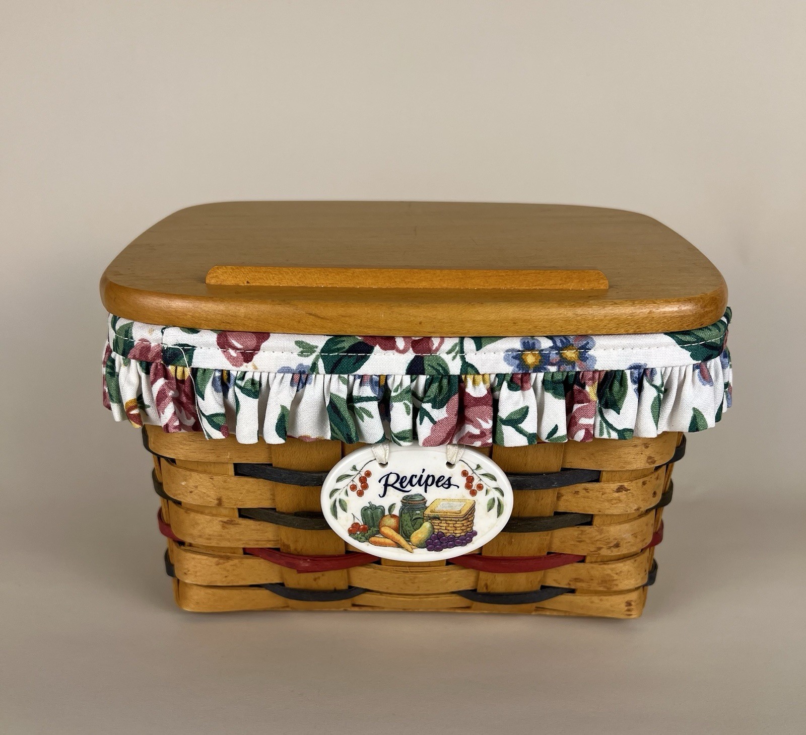 Vintage 1999 Longaberger Large Recipe Basket WoodCrafts Lid Floral Liner Vintage 1999 Longaberger Large Recipe Basket WoodCrafts Lid Floral Liner