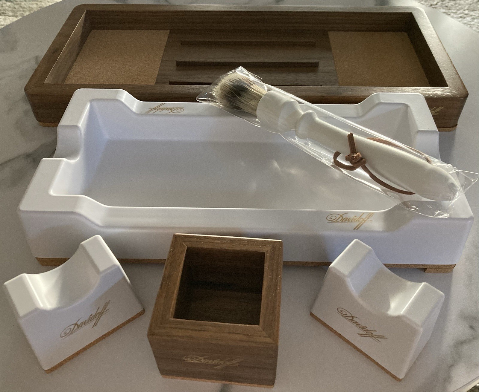 Davidoff The Ritual Set: Porcelain Ashtray 2 Cigar Rests Brush Tray Match Holder