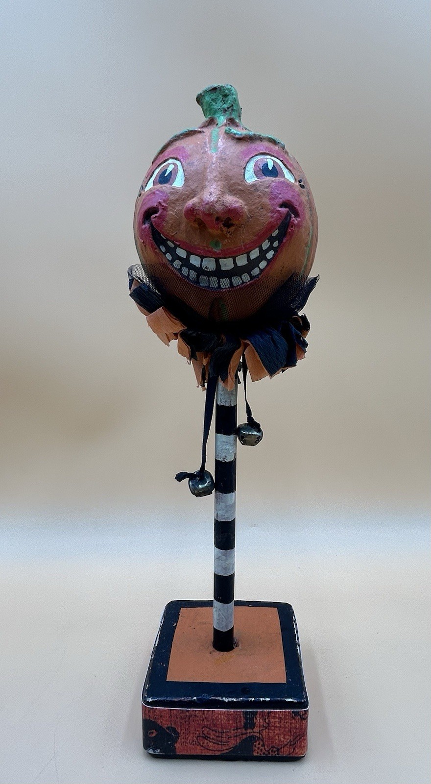 Alycia Matthews ESC Primitive Folk Art Halloween Pumpkin Jack O Lantern Figurine