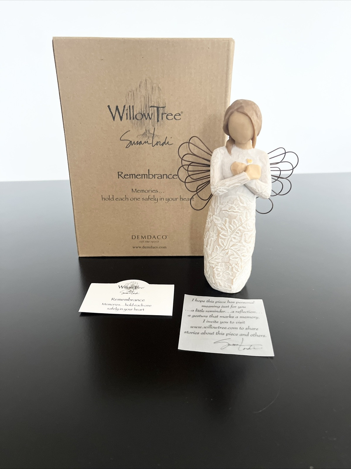 Willow Tree Remembrance Angel Figurine Light Skin 5.5” – New in Box Gift