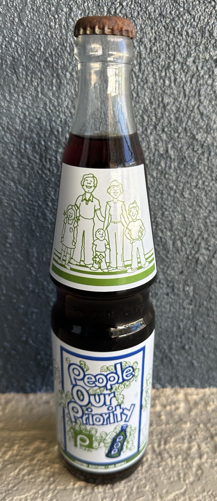 Publix 1970s POP People Our Priority Commemorative Soda Bottle Full VTG