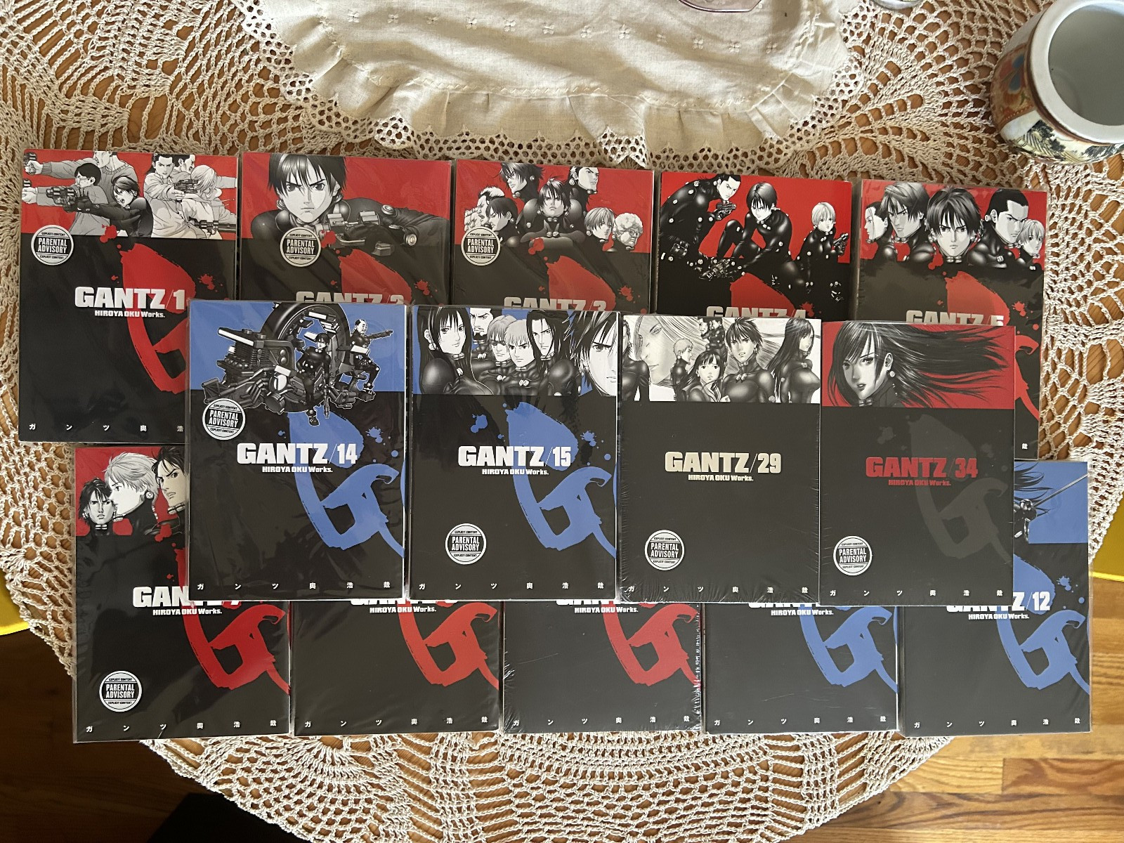 Dark Horse Gantz English Manga Lot Vol 1-5, 7-9, 11, 12, 14, 15, 29, 34 Dark Horse Gantz English Manga Lot Vol 1-5, 7-9, 11, 12, 14, 15, 29, 34