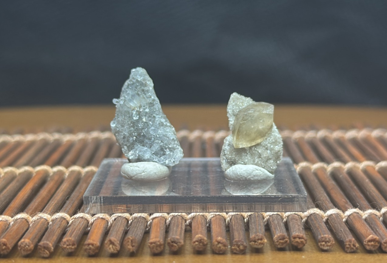 Dramatic Sylvania Quarry MI thumbnail set: Fluor. calcite & blue celestine xls