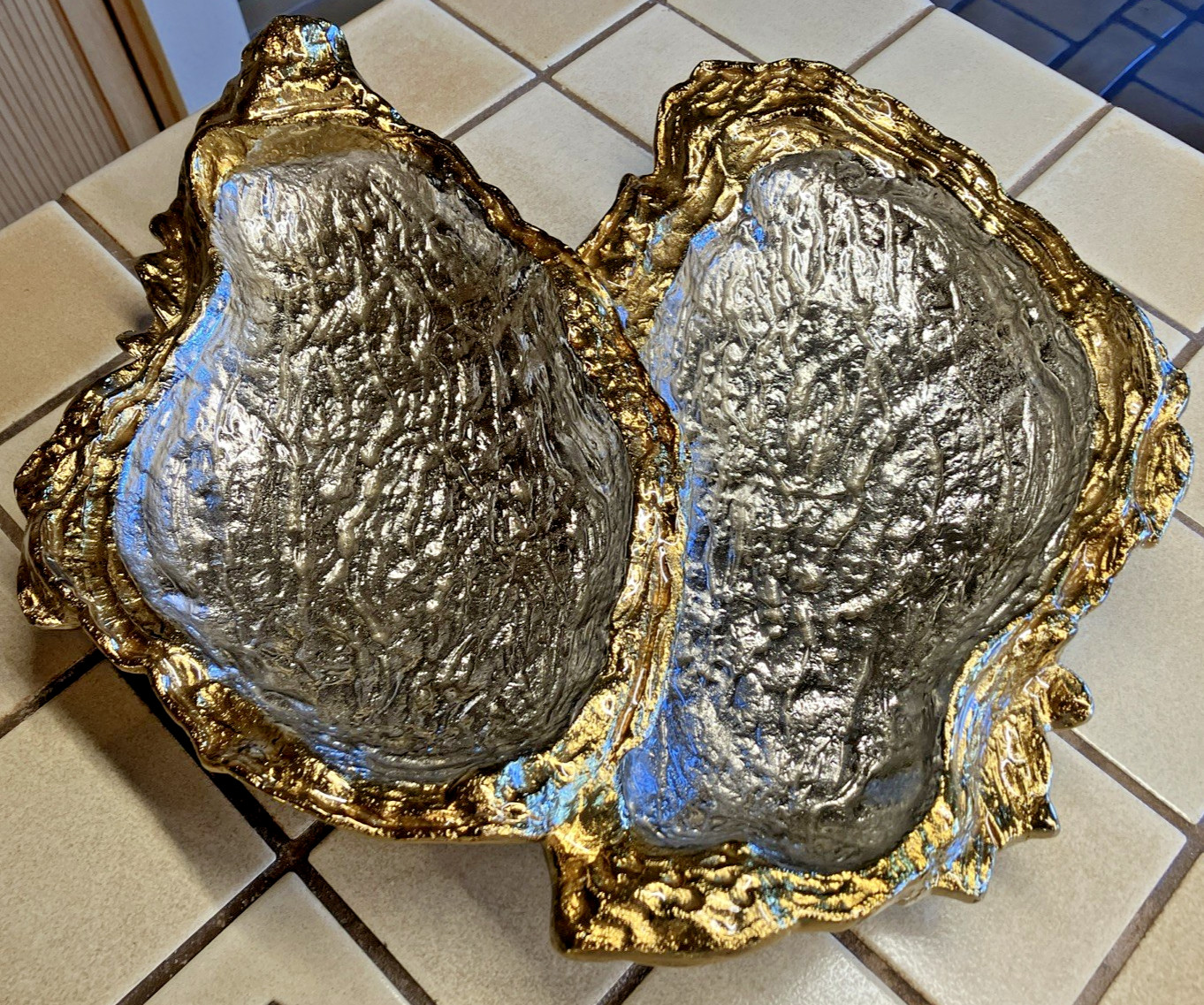 John Richard Neiman Marcus Double Oyster Gold Silver Enamel Decor 16