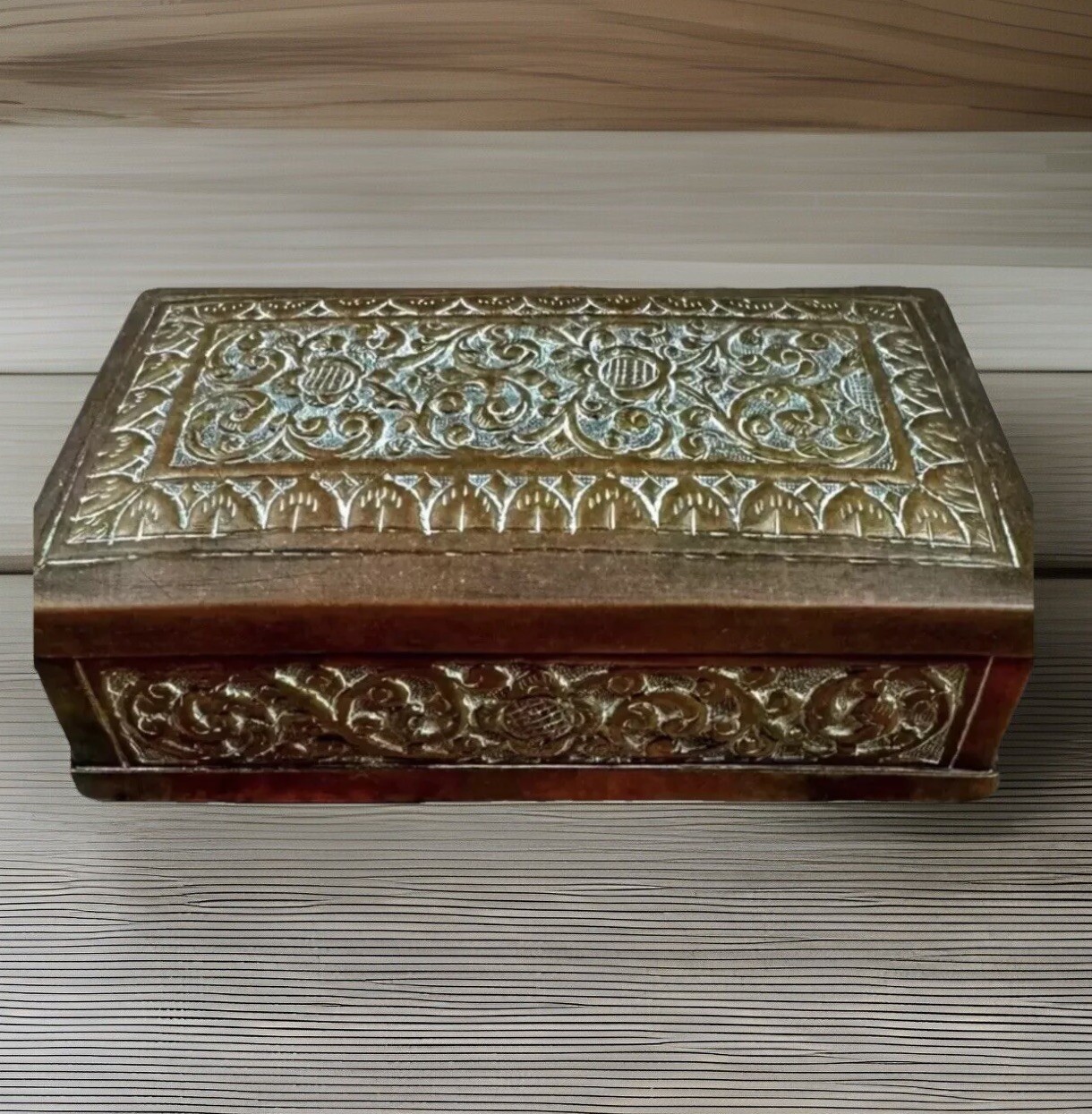 Antq REPOUSSÉ Hand Embossed Brass Trinket Box Elephant Bottom Art Nouveau Patina