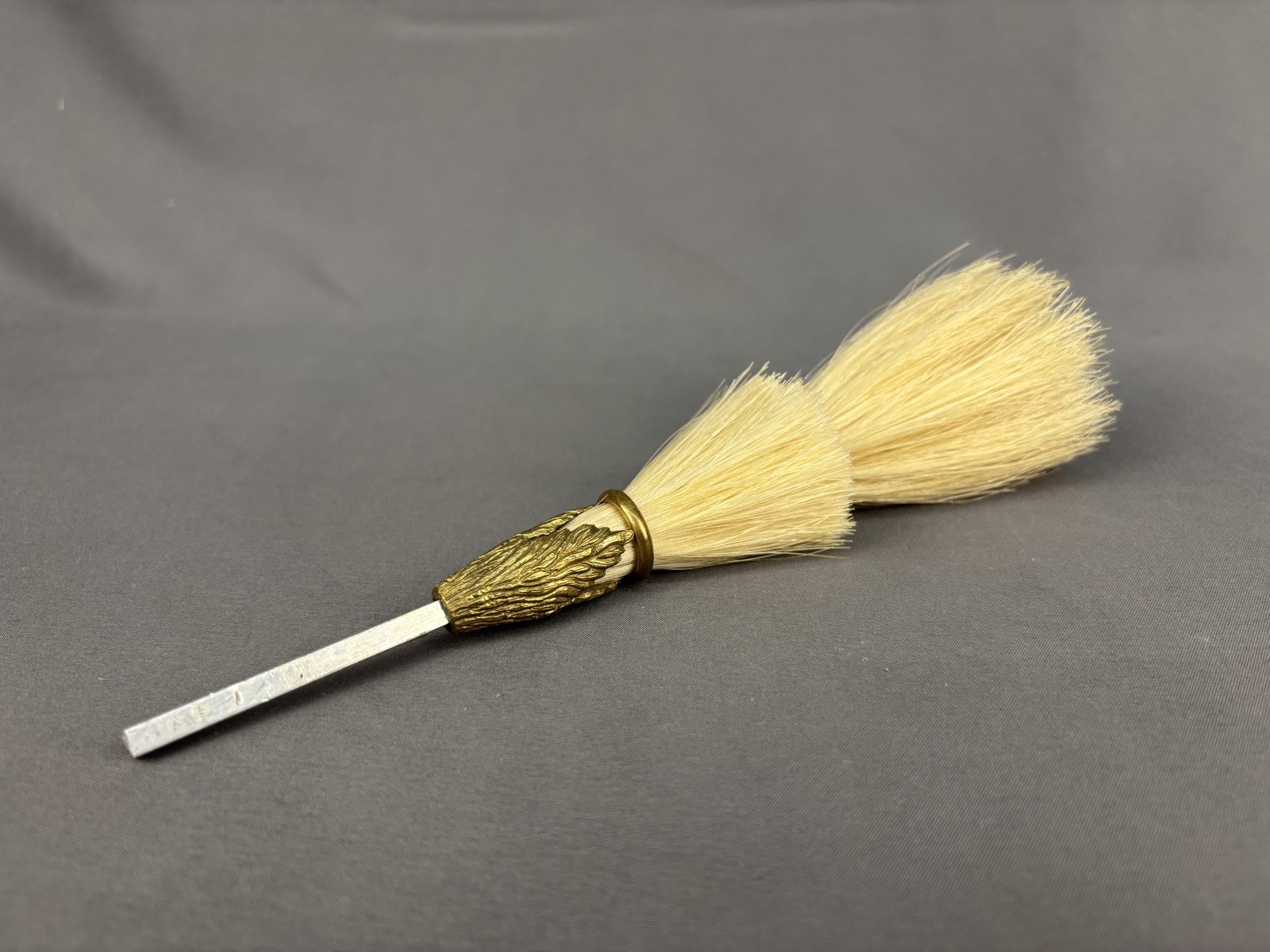 British Royal Horse Artillery Plume, White Hair, W/Plume Ornament Fitting & Ring