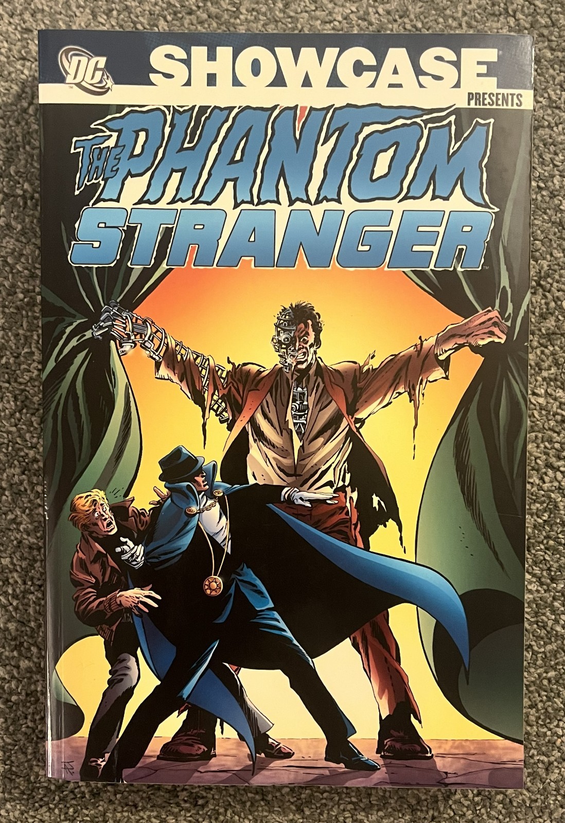 DC Showcase Presents - THE PHANTOM STRANGER VOLUME 2 - Graphic Novel TPB