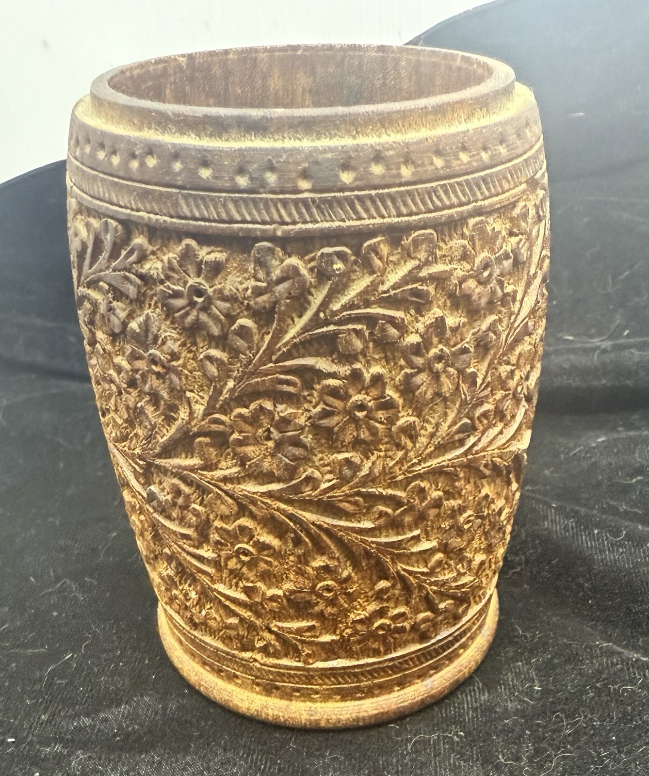 Vintage Hand Carved Wooden Vase Floral Indian Rosewood Pen Holder Cup Container