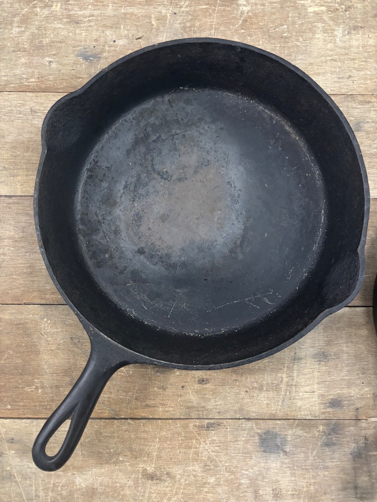 Vintage Griswold Small Logo #9 Erie PA Skillet Cast Iron Unrestored