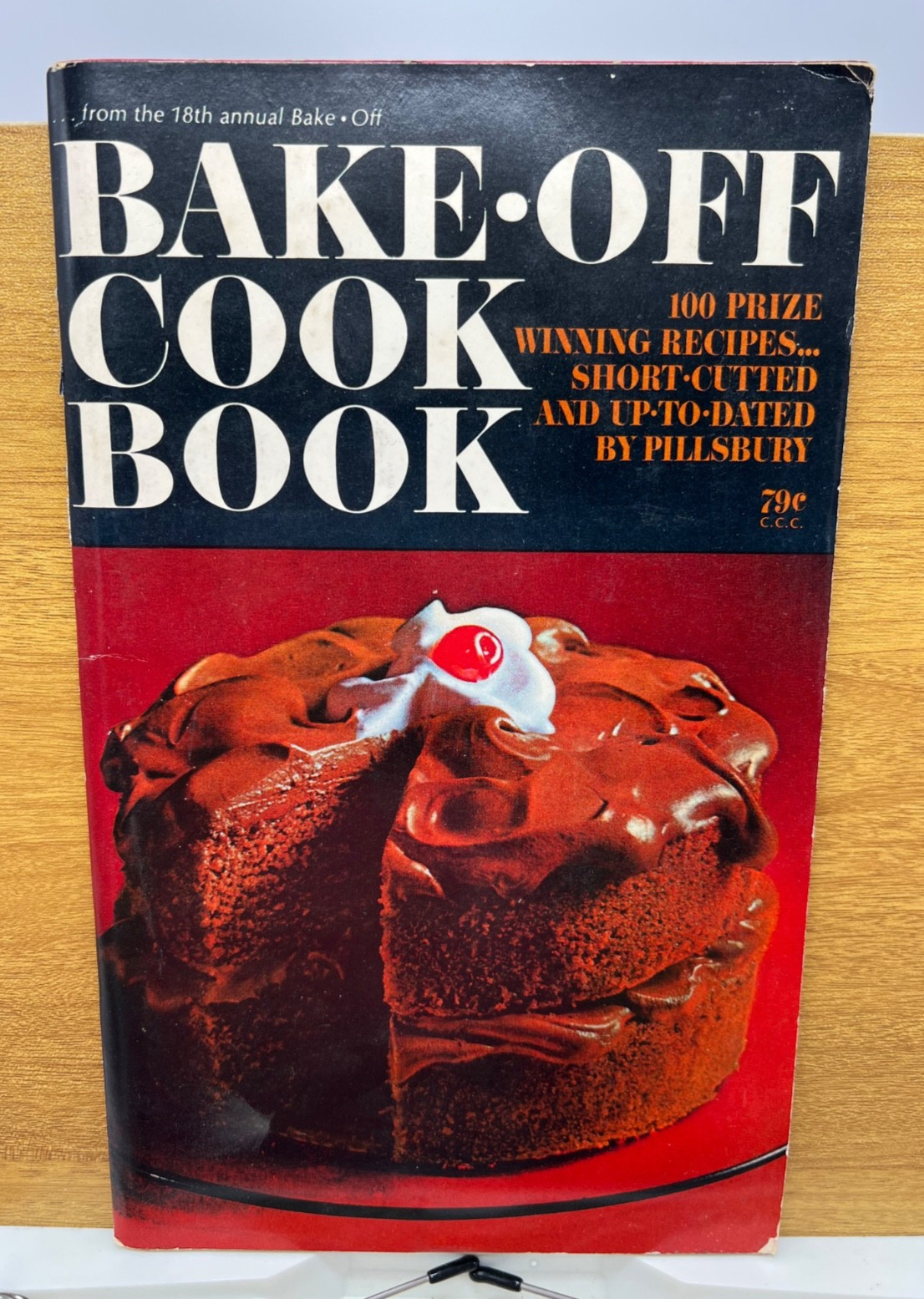 Pillsbury From 18th Annual Bake-Off From Vintage Cookbook Pamphlet/Booklet 1967