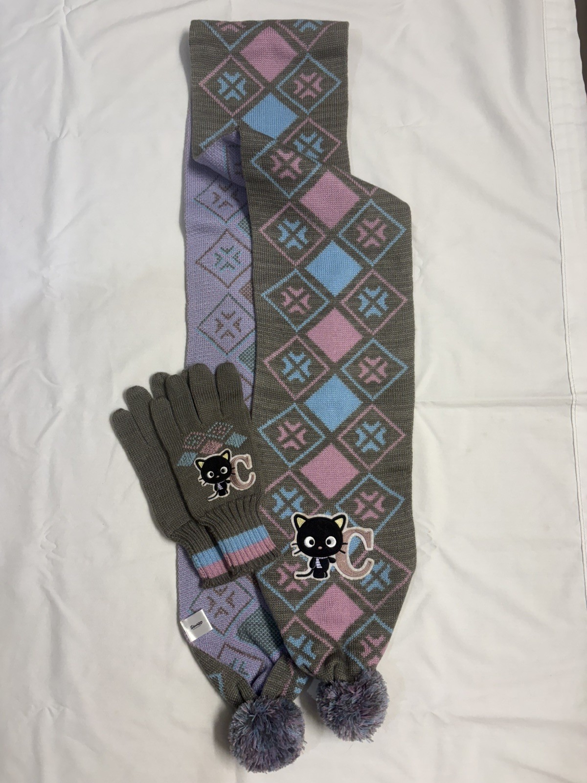 RARE 2006 CHOCOCAT Sanrio Smiles Pastel Scarf/Gloves Set (BEAUTIFUL Condition)