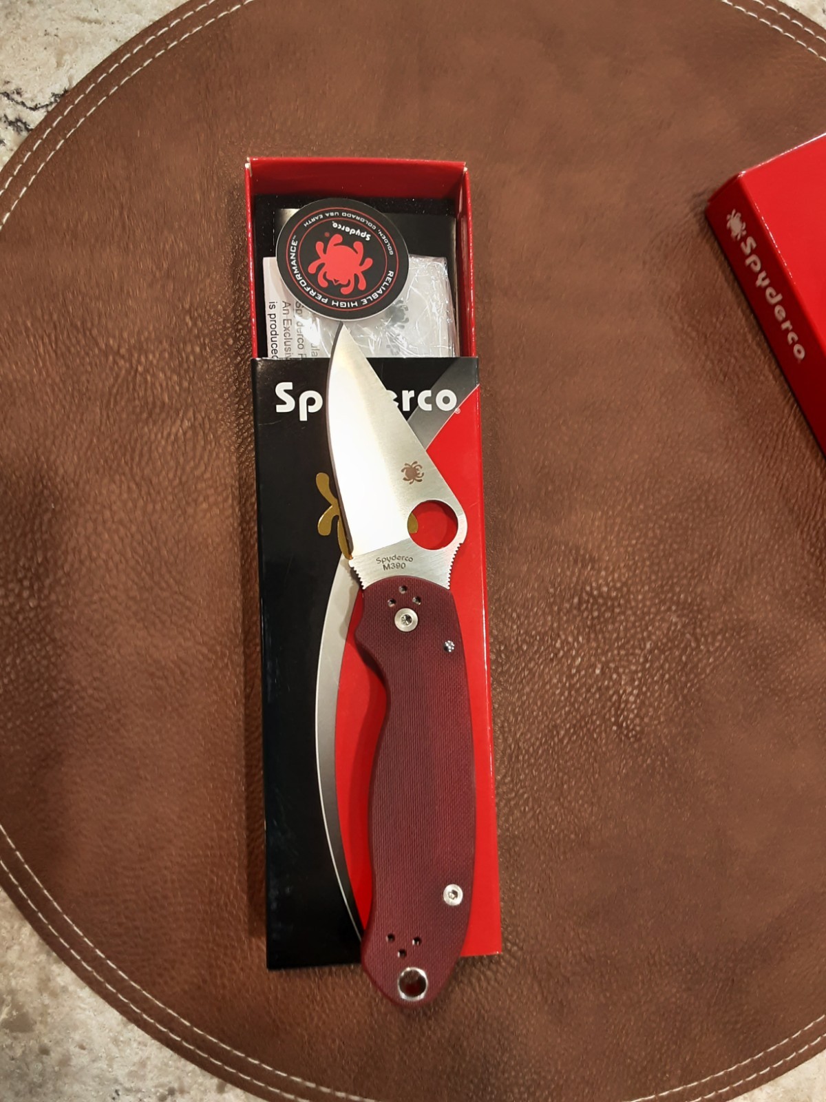 New, Spyderco Para 3 M390 Red G10 C223GPRD DLT Exclusive New, Spyderco Para 3 M390 Red G10 C223GPRD DLT Exclusive