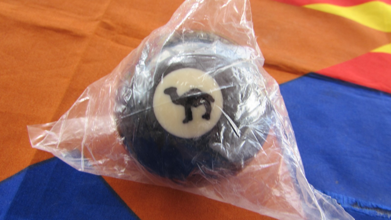 VERY COOL 1990\'S CAMEL CIGARETTES 8 BALL FOR BILLIARDS VERY COOL 1990\'S CAMEL CIGARETTES 8 BALL FOR BILLIARDS