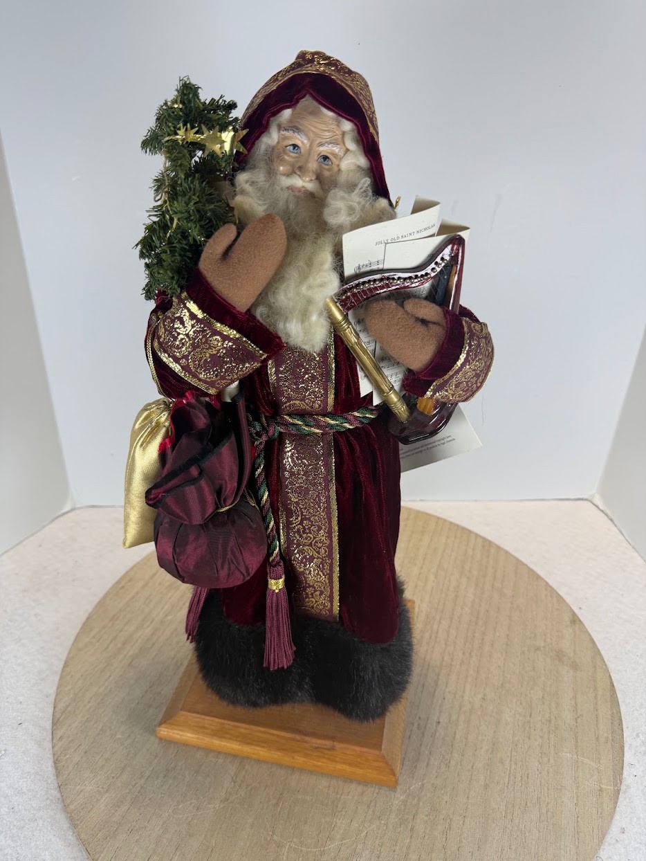 Lynn Haney Collection Vintage 1997 Santa Claus Figurine, Style #1147 NWT Lynn Haney Collection Vintage 1997 Santa Claus Figurine, Style #1147 NWT