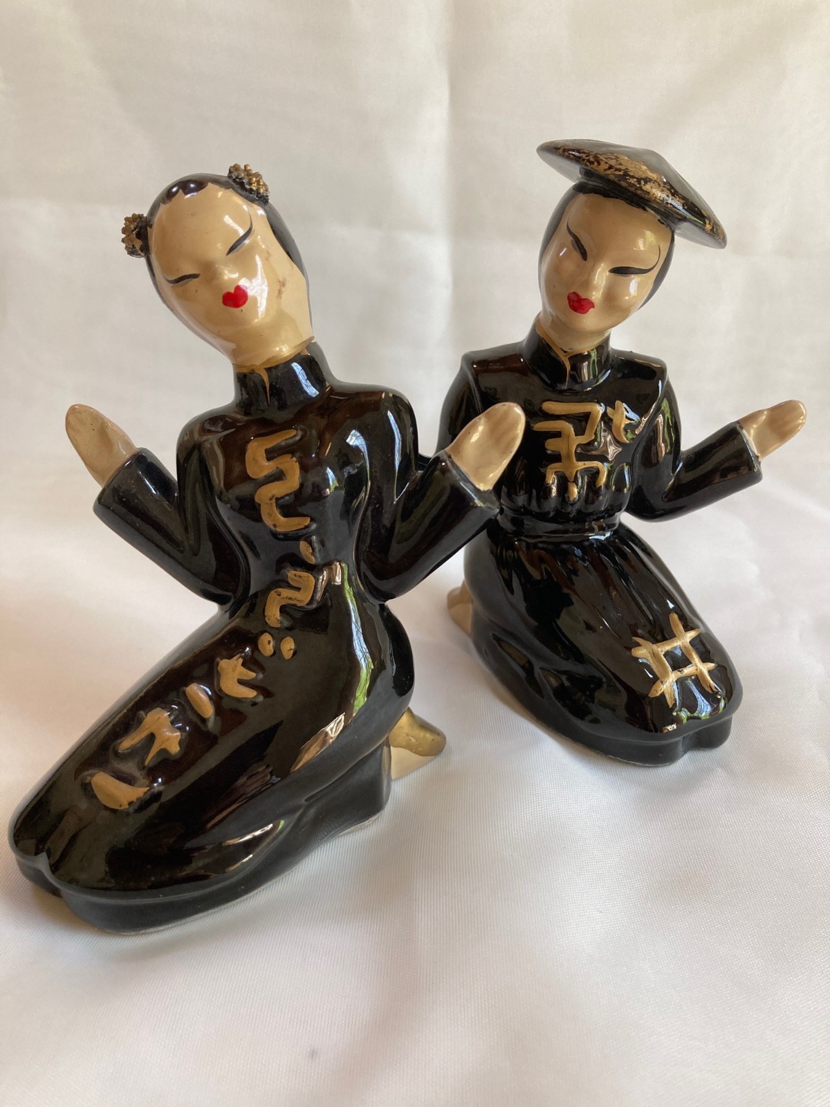 Vintage Asian Couple Figurines Black Porcelain – Japanese, 5\
