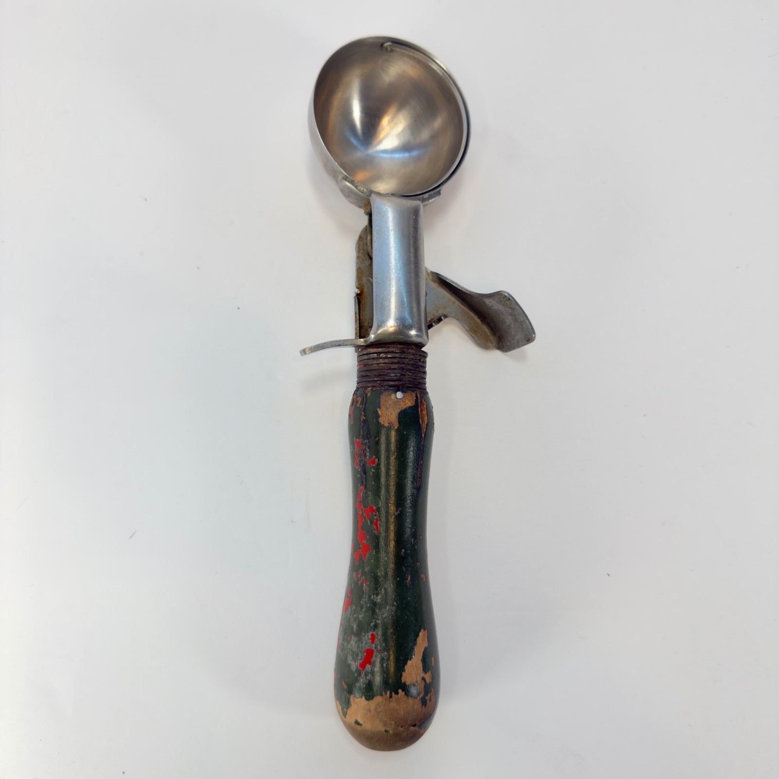 Myers De Luxe Disher No 16 Vintage Ice Cream Scoop Stainless Wood Handle USA
