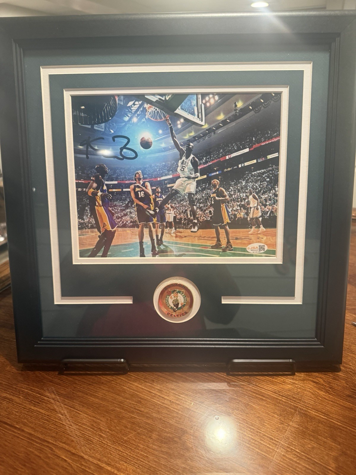 Kevin Garnett Signed Celtics 8x10 Custom Framed Display JSA Witnessed Auto