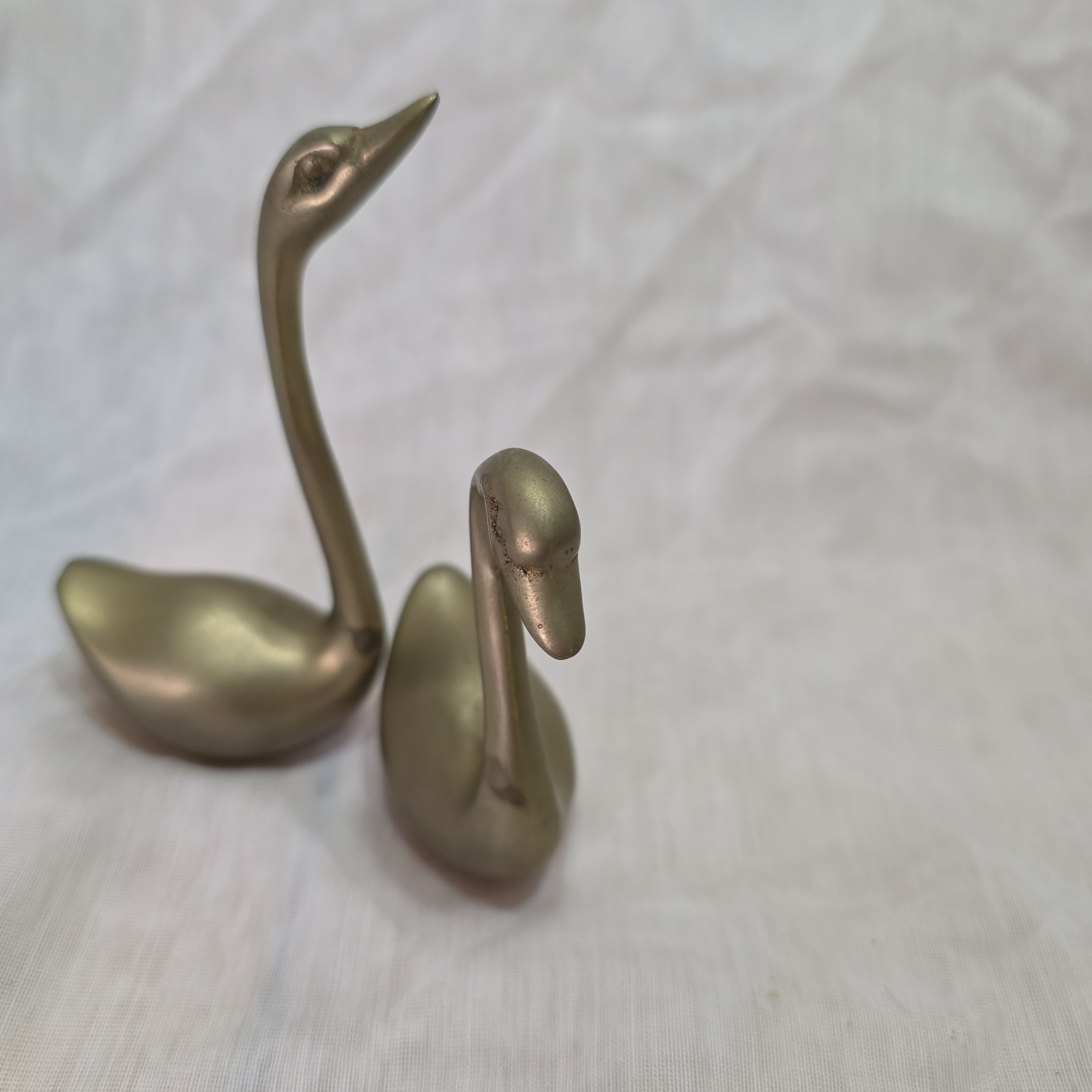 1970s Mid Century Modern Solid Brass Swan Figurines Set Of 2 1970s Mid Century Modern Solid Brass Swan Figurines Set Of 2