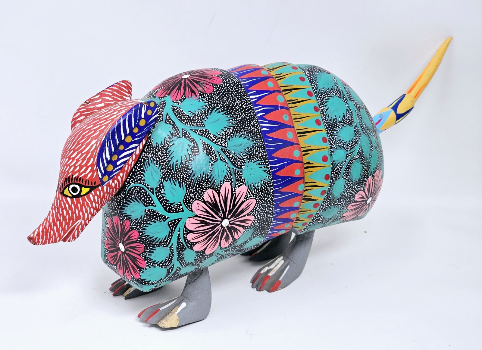 VTG Alejandrino Fuentes Alebrije Wood Carving Armadillo Mexican Folk Art Signed