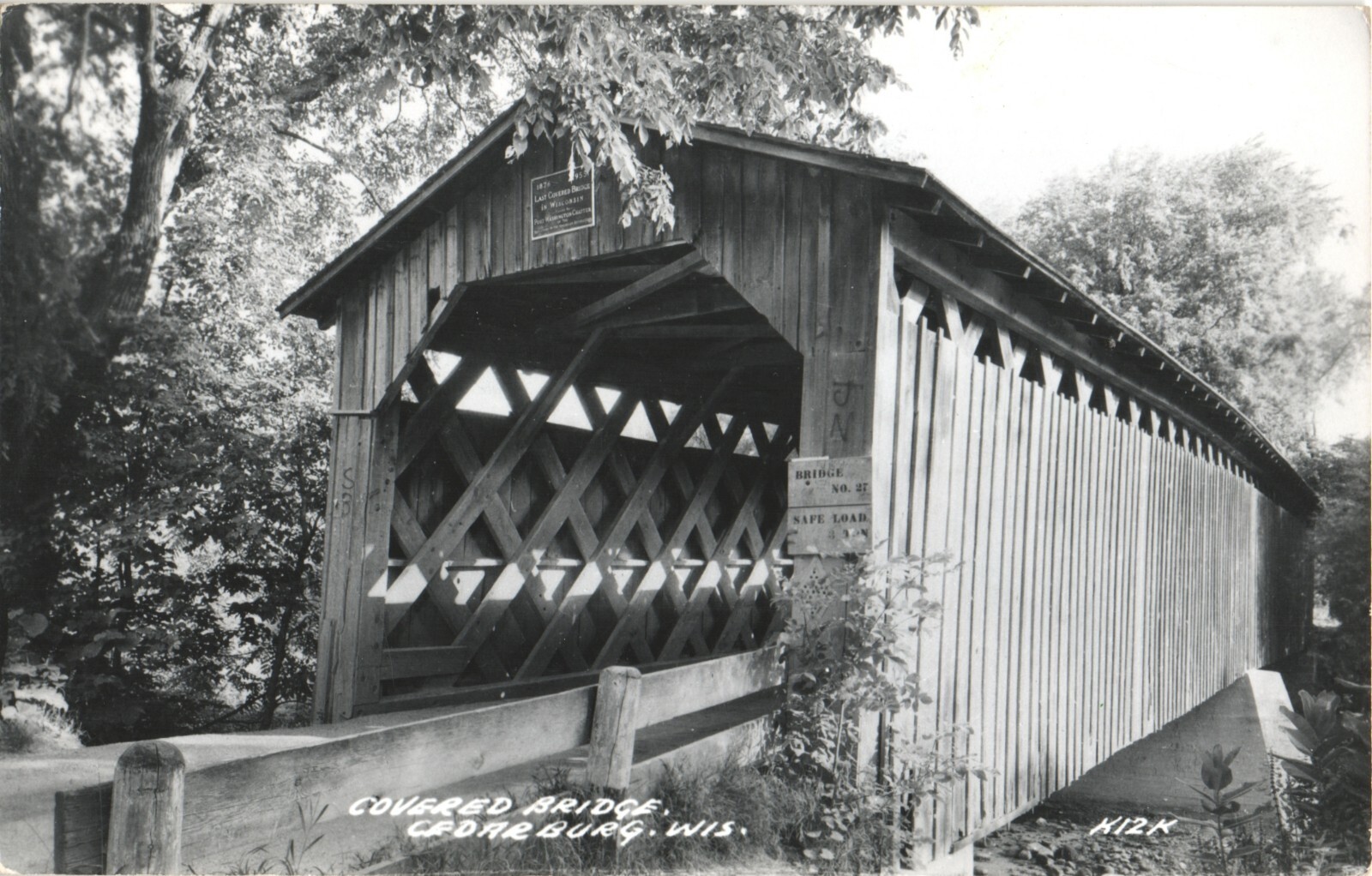 CEDARBURG, WI, COVERED BRIDGE vintage real photo postcard rppc WISCONSIN 1940s