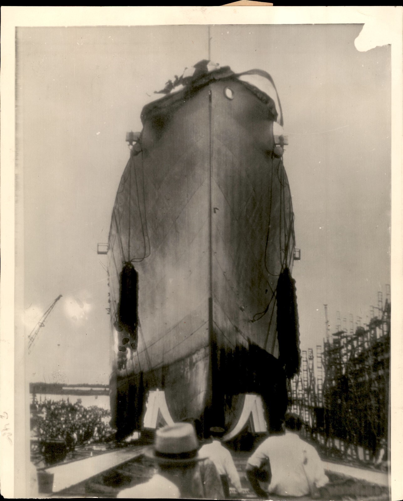 LG82 1942 AP Wire Photo US NAVY DESTROYER TENDER PIEDMONT GULF OF MEXICO LAUNCH LG82 1942 AP Wire Photo US NAVY DESTROYER TENDER PIEDMONT GULF OF MEXICO LAUNCH