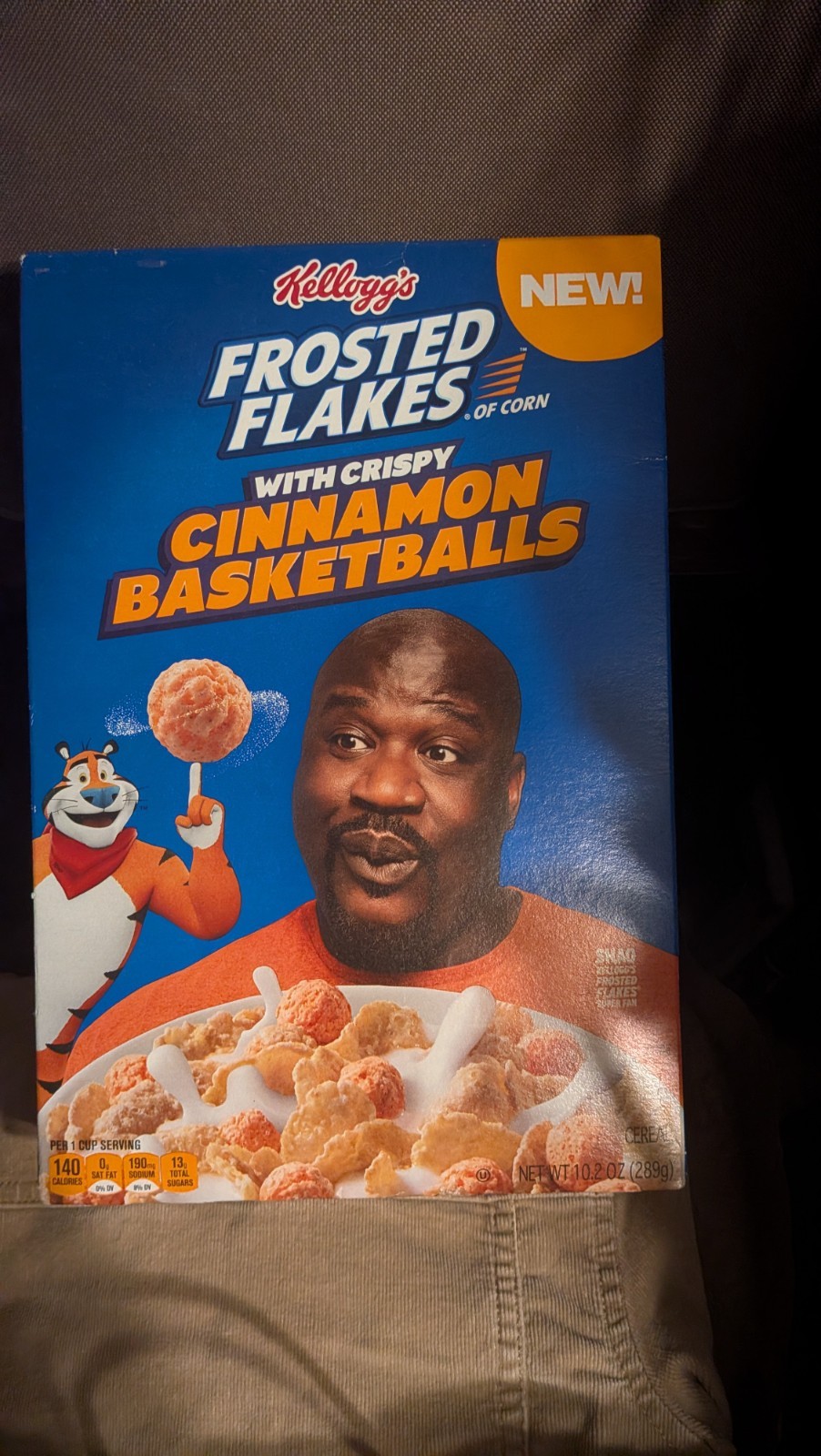 #12009 Kellogg\'s 2021 SHAQ Frosted Flakes with Cinnamon Basketballs FULL BOX #12009 Kellogg\'s 2021 SHAQ Frosted Flakes with Cinnamon Basketballs FULL BOX