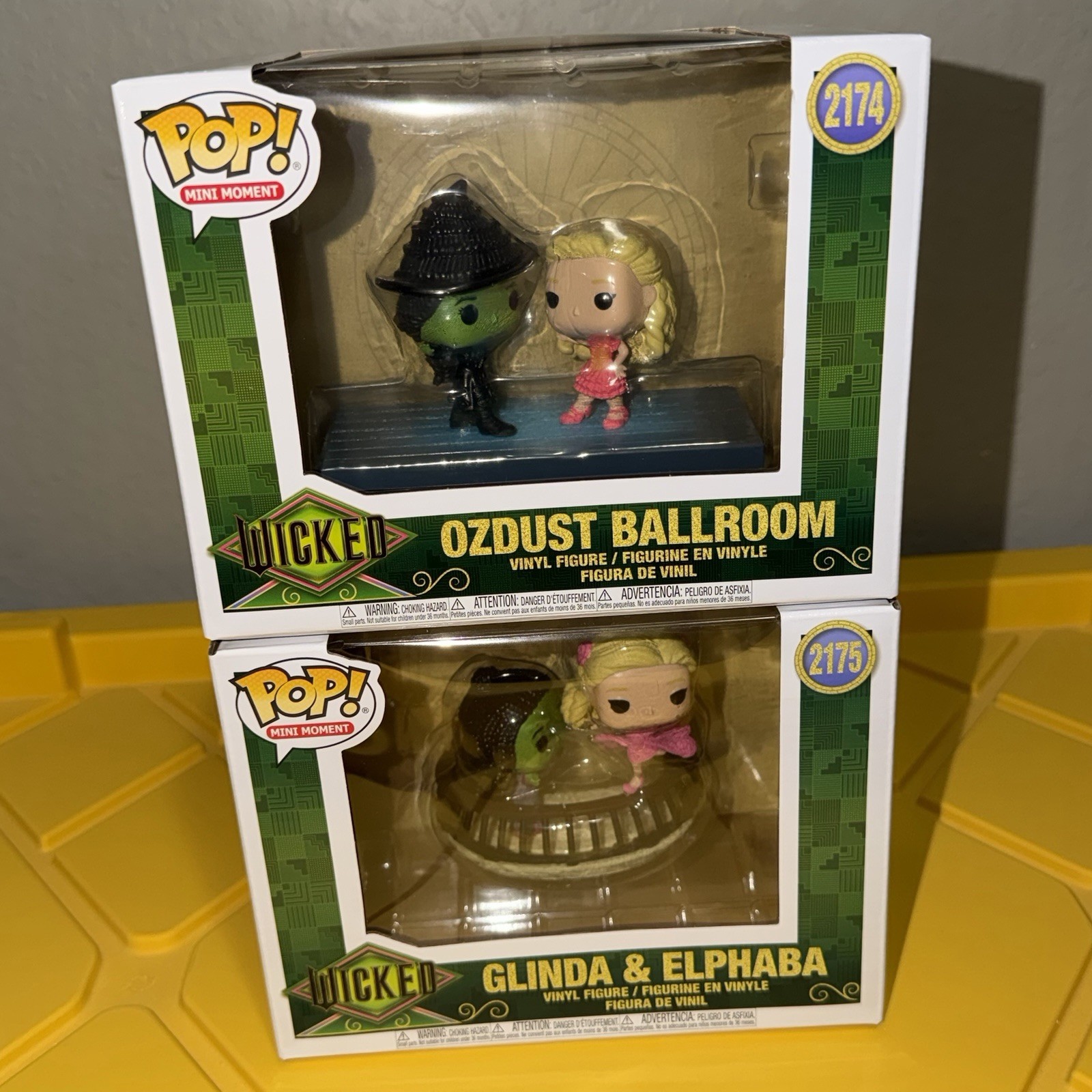 Funko Pop Mini Moment Movies - Wicked - Glinda & Elphaba (Bundle)