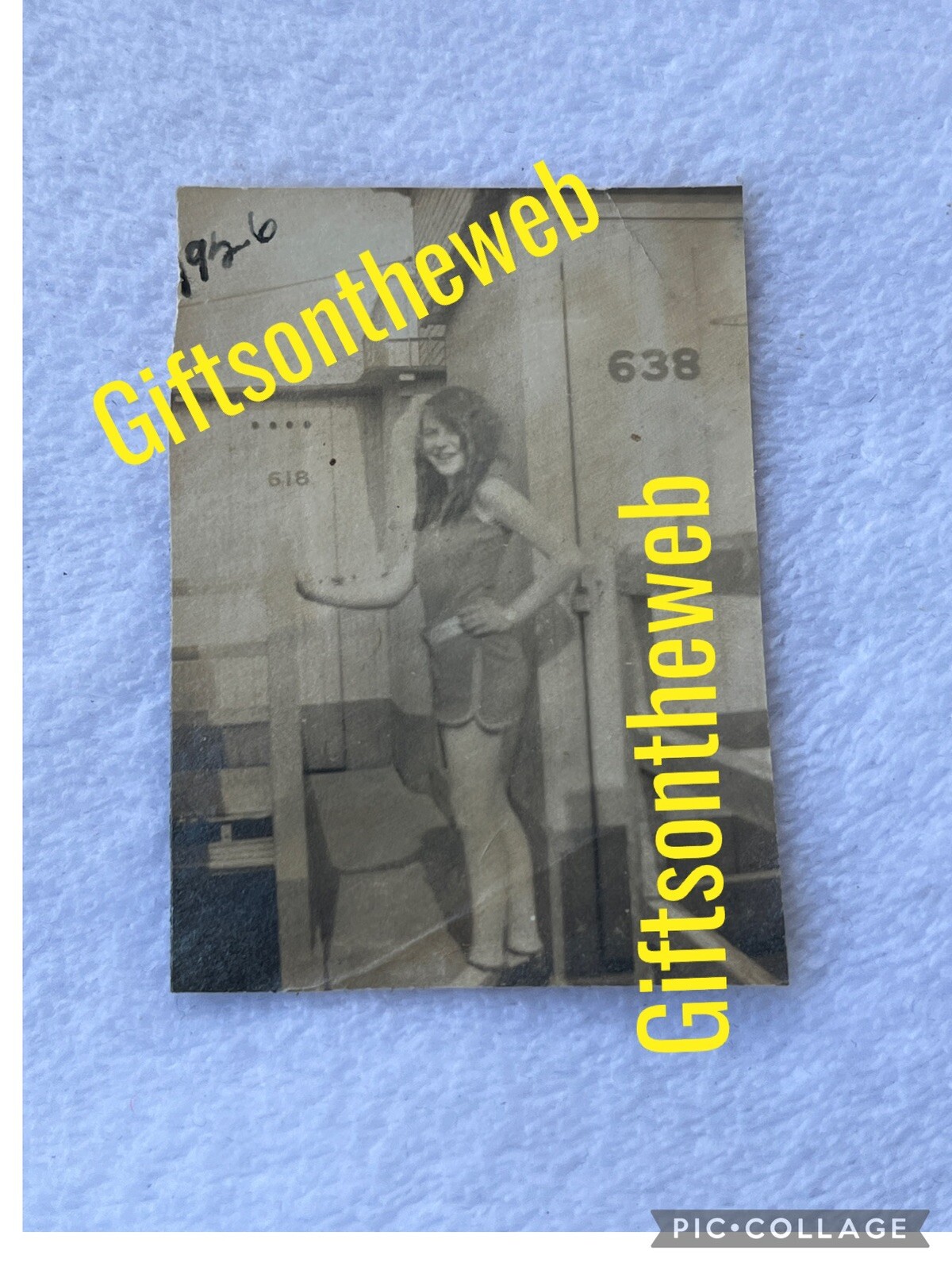 Pretty Woman Flapper Girl Vintage 1920s Photo Art Deco