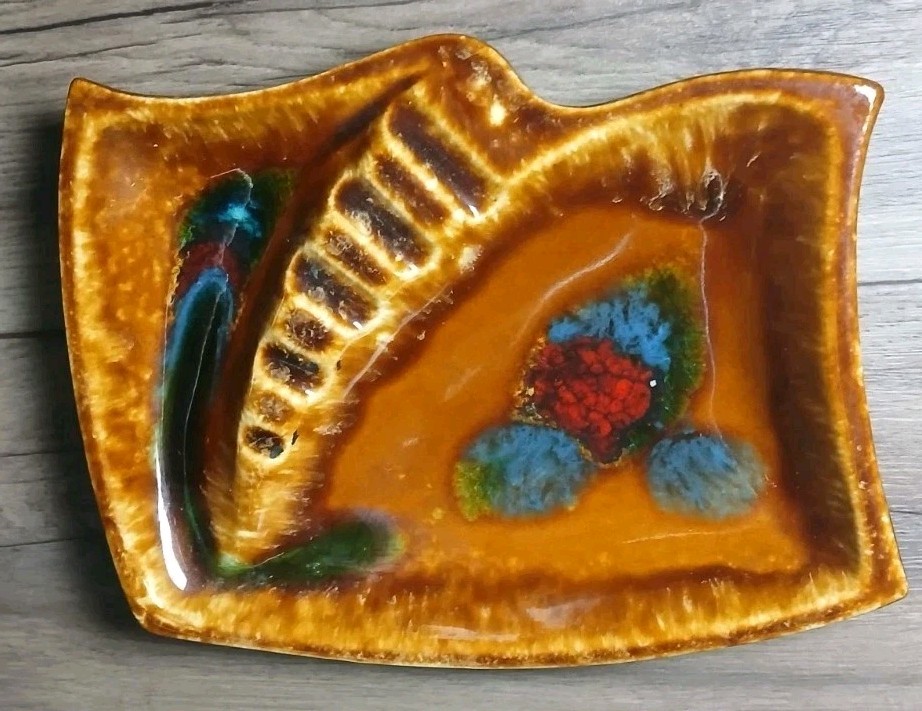 Mt Clemens Pottery MCM - VTG Ashtray - Art Pottery Drip Glaze Beauty - 8\ Mt Clemens Pottery MCM - VTG Ashtray - Art Pottery Drip Glaze Beauty - 8\