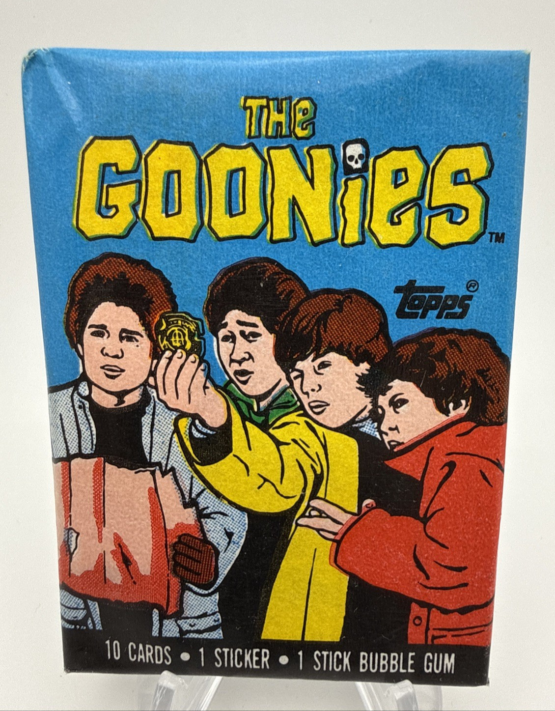 1x 1985 TOPPS The Goonies Sealed Wax Pack - 10 Cards + 1 Sticker Per Pack