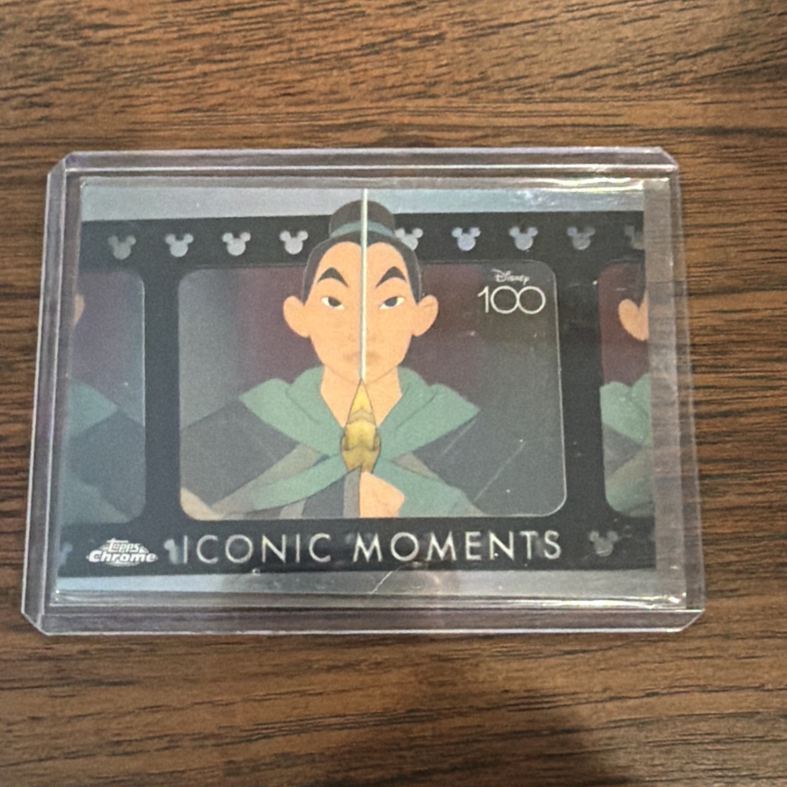 2023 Topps Chrome Disney 100 Mulan Ready's For War Iconic Moments #IM-7 2023 Topps Chrome Disney 100 Mulan Ready's For War Iconic Moments #IM-7