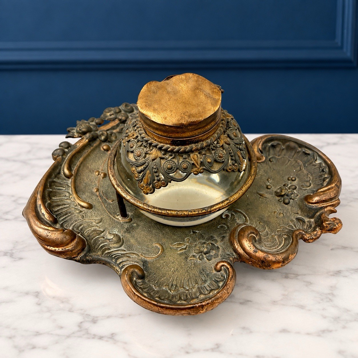 Rare Antique Rococo Inkwell Ornate Floral Desk Stand Glass Insert Collector