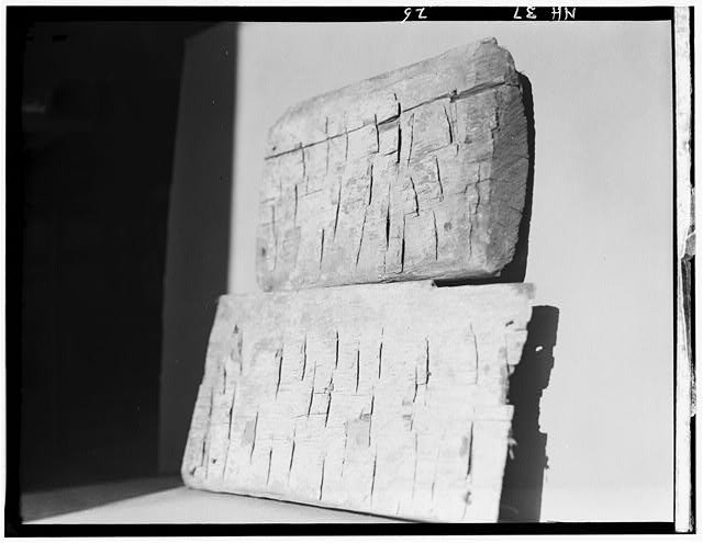 Photo:Newmarket NH Doe Garrison 1930s Chipped Siding Plaster HABS
