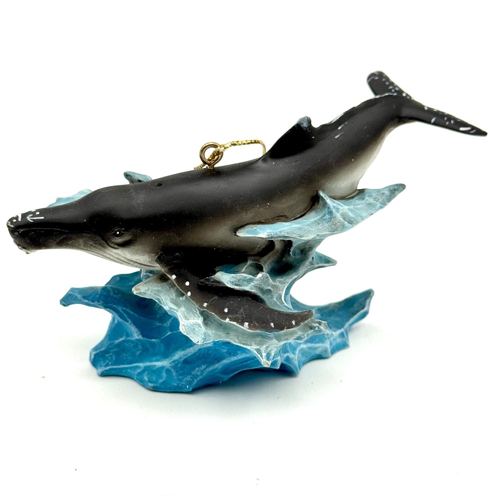 WWF Humpback Whale Ornament Figurine Bloomingdale's 2001 Collectible WWF Humpback Whale Ornament Figurine Bloomingdale's 2001 Collectible
