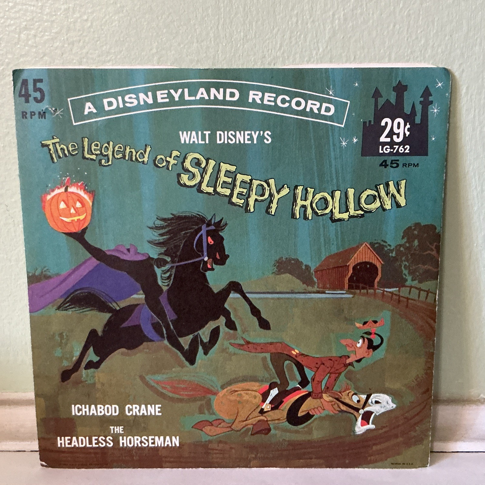 Walt Disney’s The Legend Of Sleepy Hollow 45 RPM A Disneyland Record LG-762
