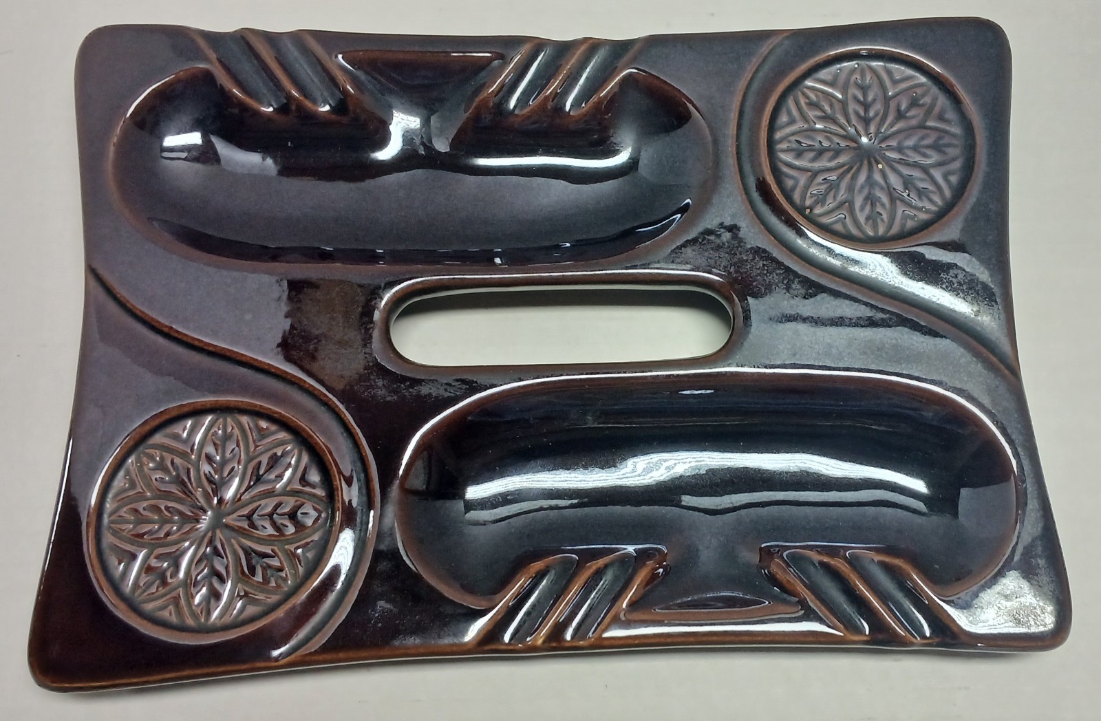 Vintage MCM “Sip & Smoke” Ashtray Brown Ceramic 2‑Drink 2‑Cigarette Tray Vintage MCM “Sip & Smoke” Ashtray Brown Ceramic 2‑Drink 2‑Cigarette Tray