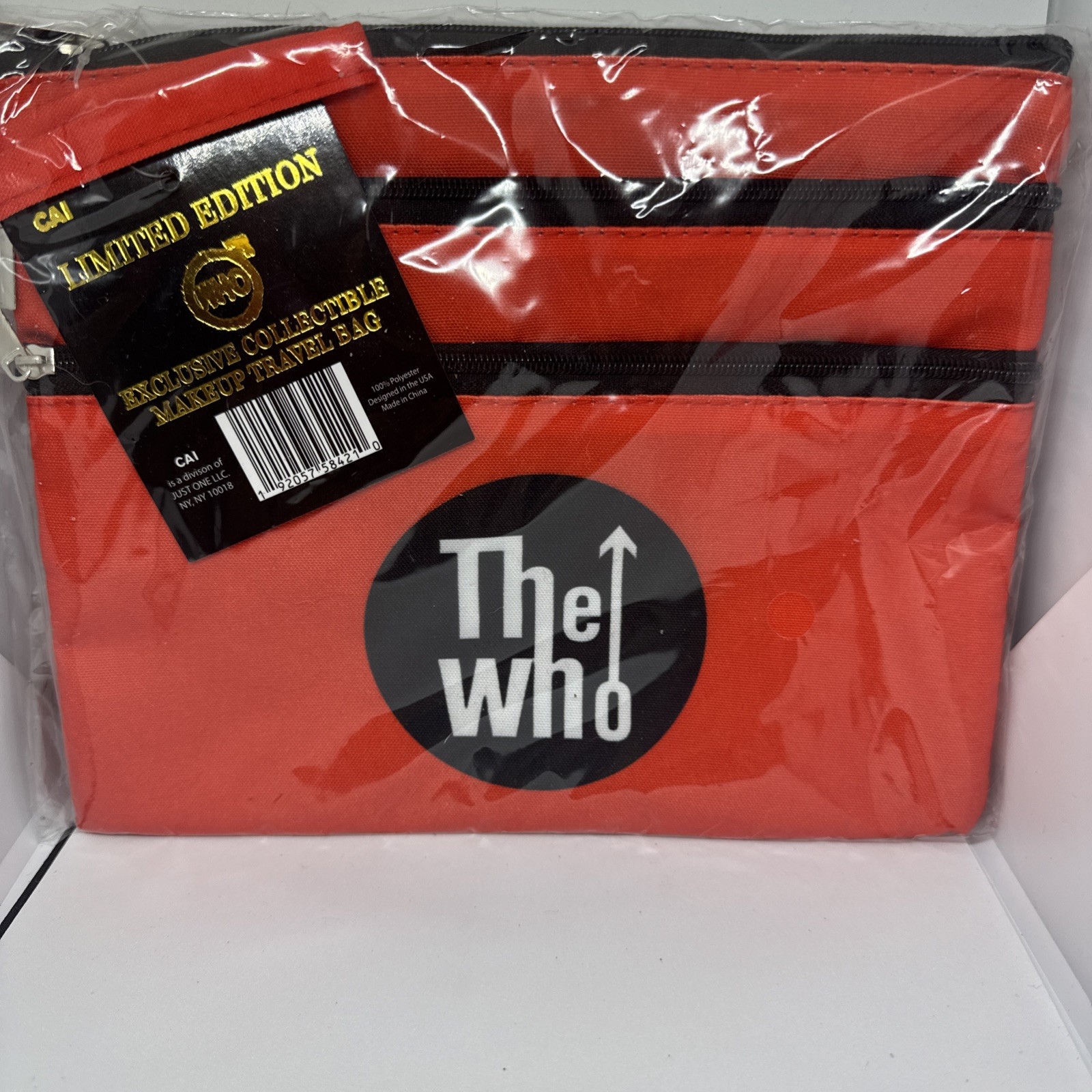 The Who Limited Edition Collectible, Make Up Travel Bag. Triple Zipper.  The Who Limited Edition Collectible, Make Up Travel Bag. Triple Zipper. 
