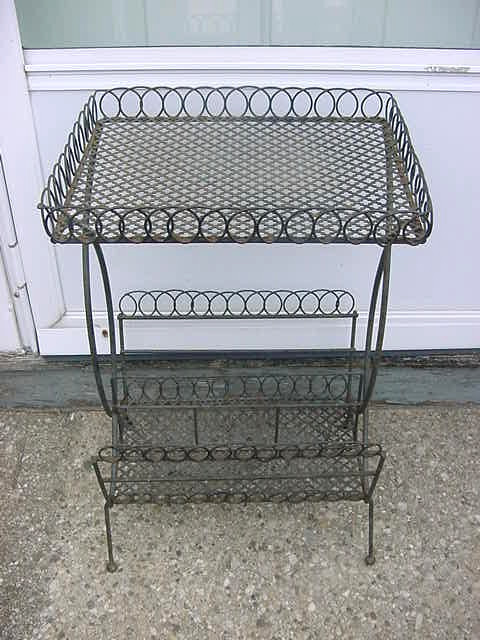 RARE VINTAGE MCM ATOMIC METAL WIRE MESH PLANT STAND TABLE MAGAZINE RACK