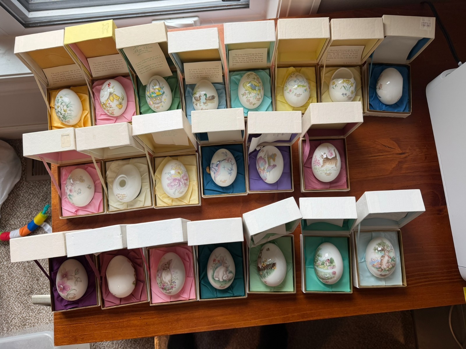 Vintage Noritake Bone China Easter Eggs Set 21 straight years 1972-1992