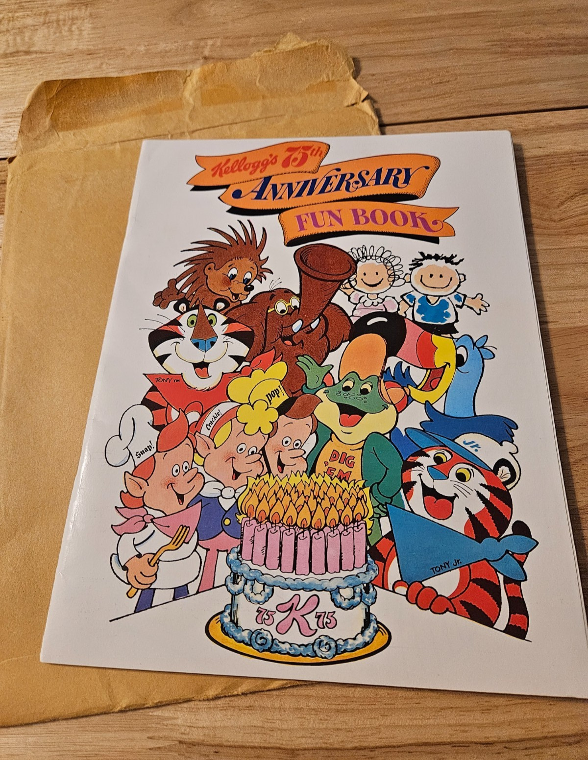 KELLOGG'S 75TH Anniversary Fun Book, Never Been Used - In Original Mailer KELLOGG'S 75TH Anniversary Fun Book, Never Been Used - In Original Mailer