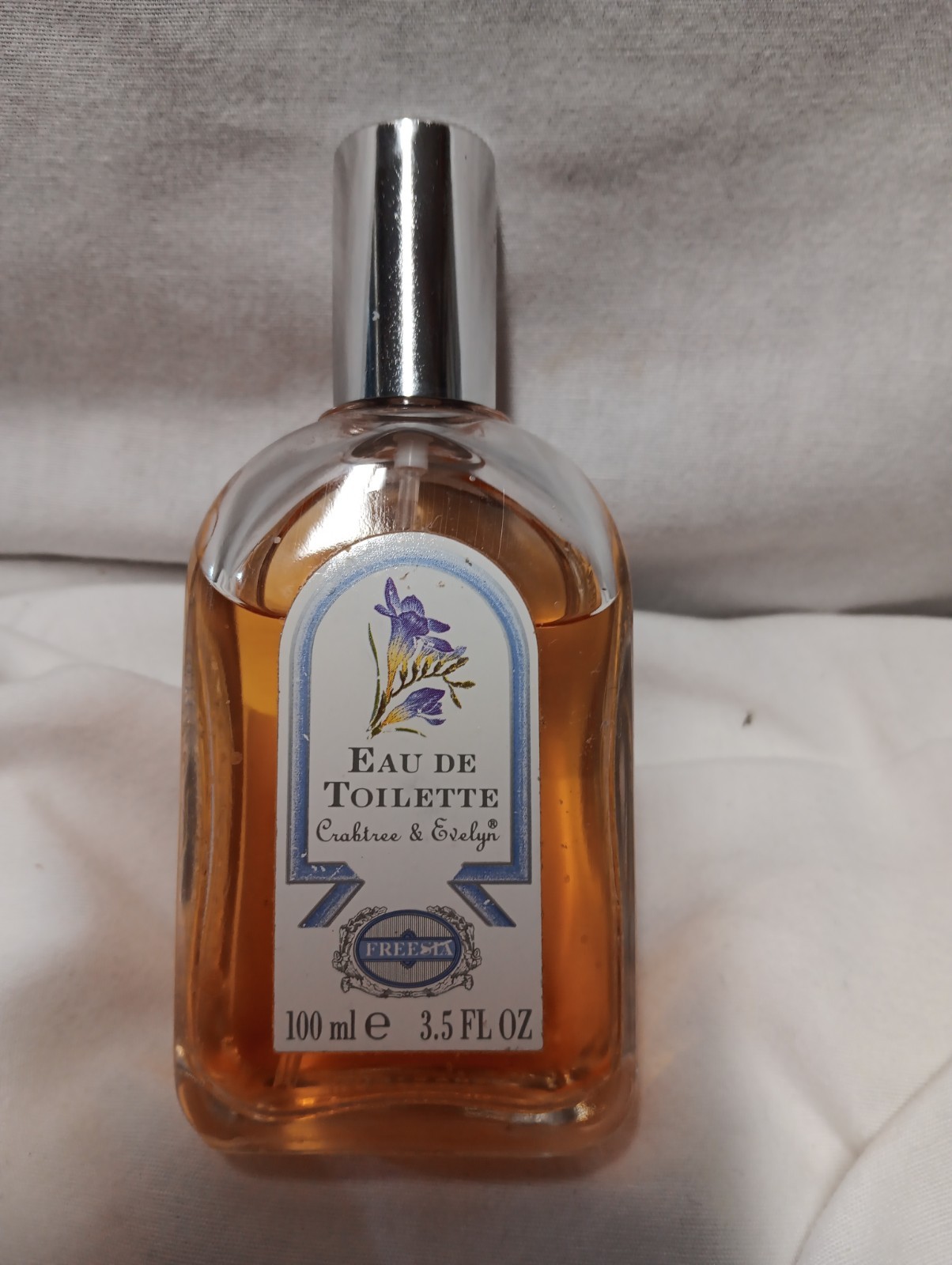 Vintage 1993 Crabtree & Evelyn Freesia Eau De Toilette Spray 3.5oz. Bottle Vintage 1993 Crabtree & Evelyn Freesia Eau De Toilette Spray 3.5oz. Bottle
