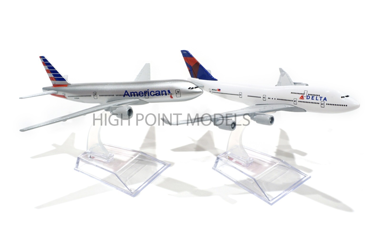 American B777 and Delta B747 Set of 2 Diecast Models with Stand