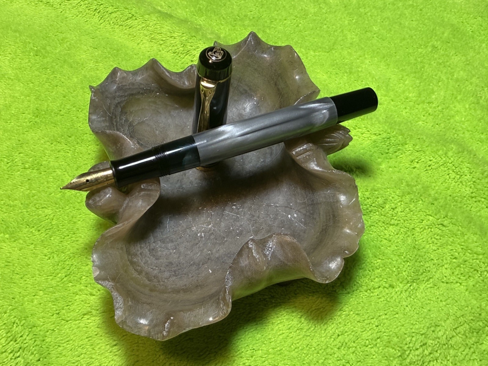 Pelikan M200 Marble Gray W.Germany Early Model Piston Fountain Pen Pelikan M200 Marble Gray W.Germany Early Model Piston Fountain Pen