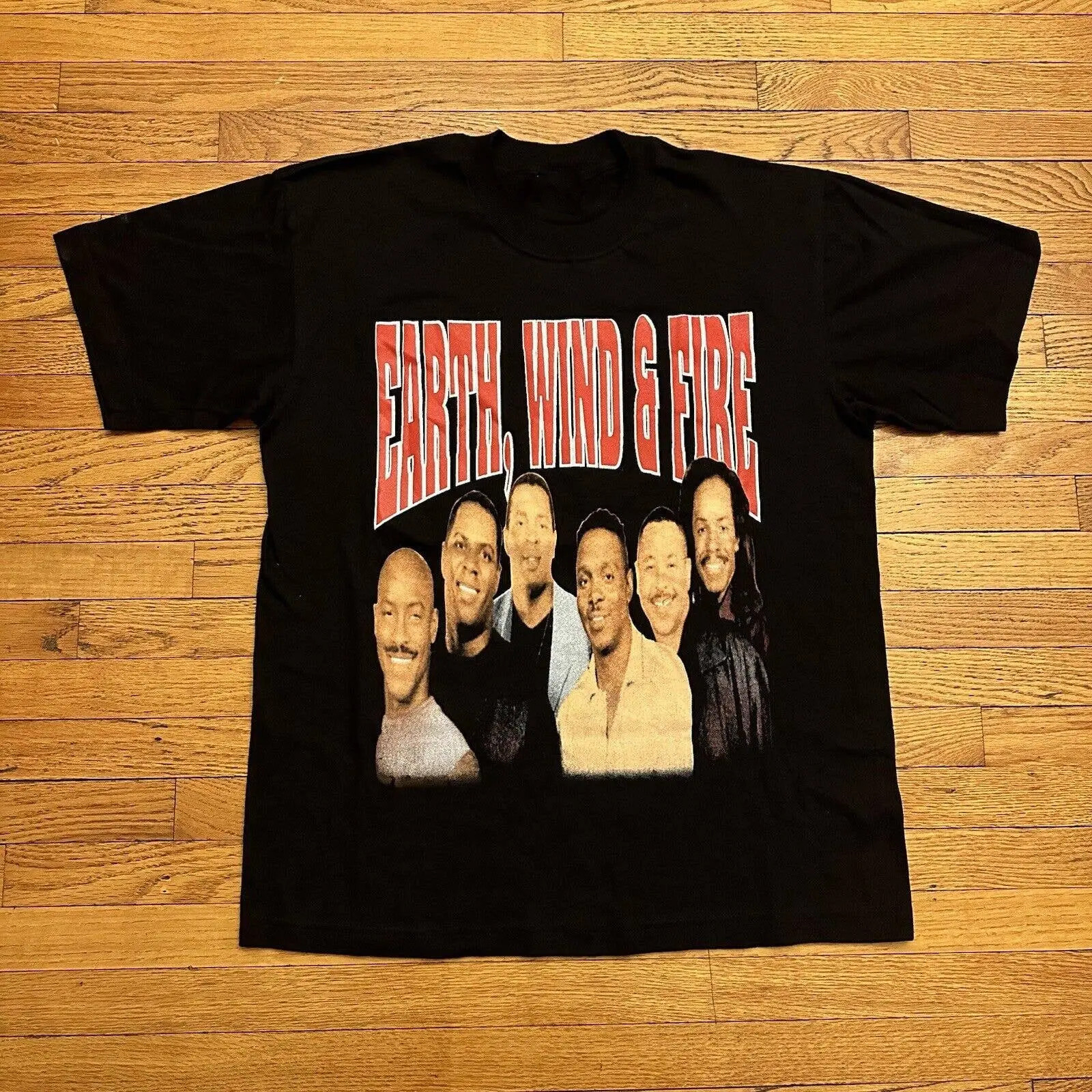 VTG Earth Wind & Fire Band Members Short Sleeve Cotton Black T Shirt CC162