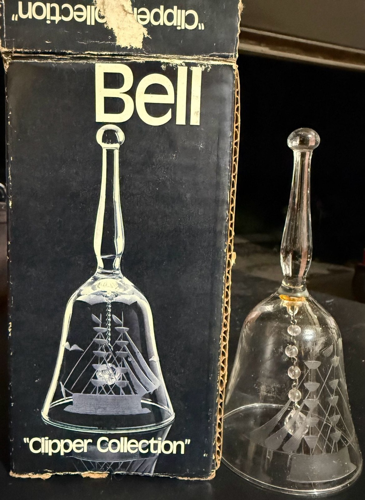 Javit Crystal Clipper Collection Hand Cut Crystal Dinner Bell 6 Inches No. 30100 Javit Crystal Clipper Collection Hand Cut Crystal Dinner Bell 6 Inches No. 30100