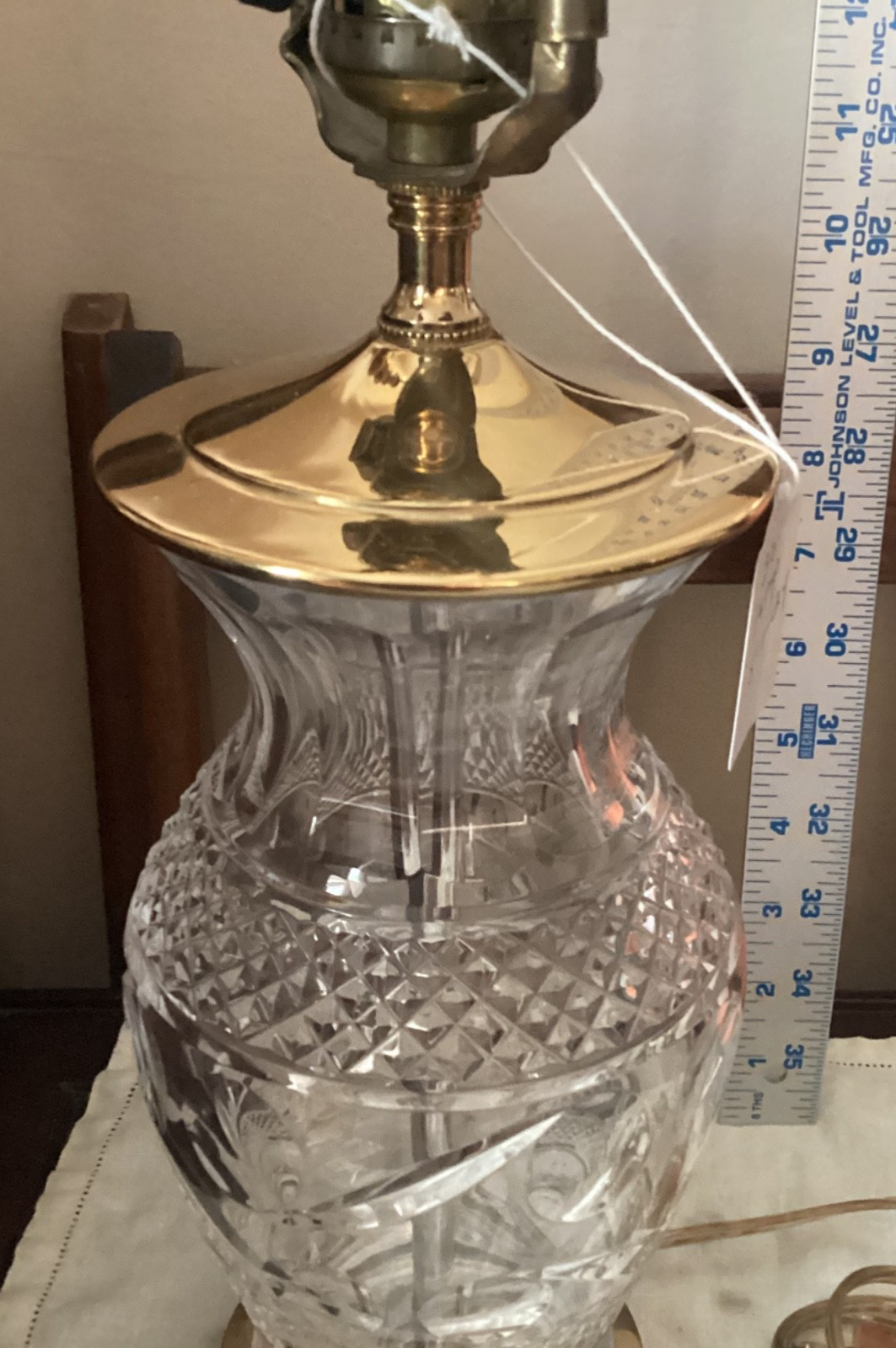 SALE WATERFORD LEAD CRYSTAL LAMP. 14 SALE WATERFORD LEAD CRYSTAL LAMP. 14