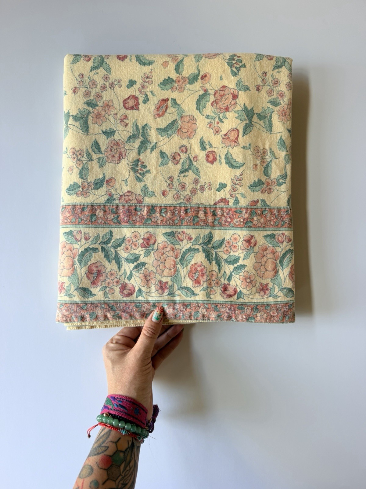 Vintage Cotton Tablecloth 92x56 Botanical Floral Cottage Country Farmhouse Decor