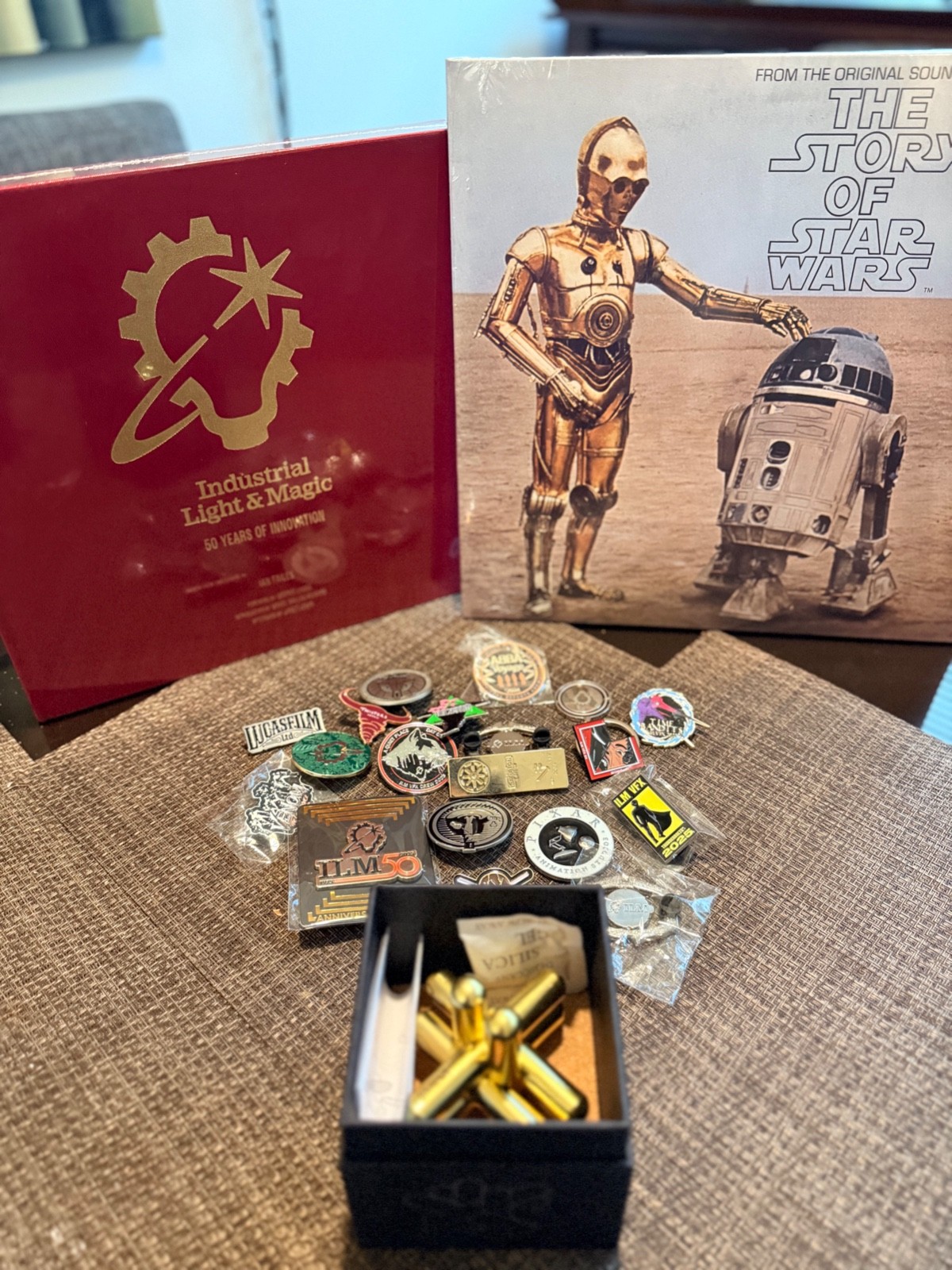 Authentic Disney Pins and Puzzle + 50th anniversary Book of ILM + Vinyl Record Authentic Disney Pins and Puzzle + 50th anniversary Book of ILM + Vinyl Record