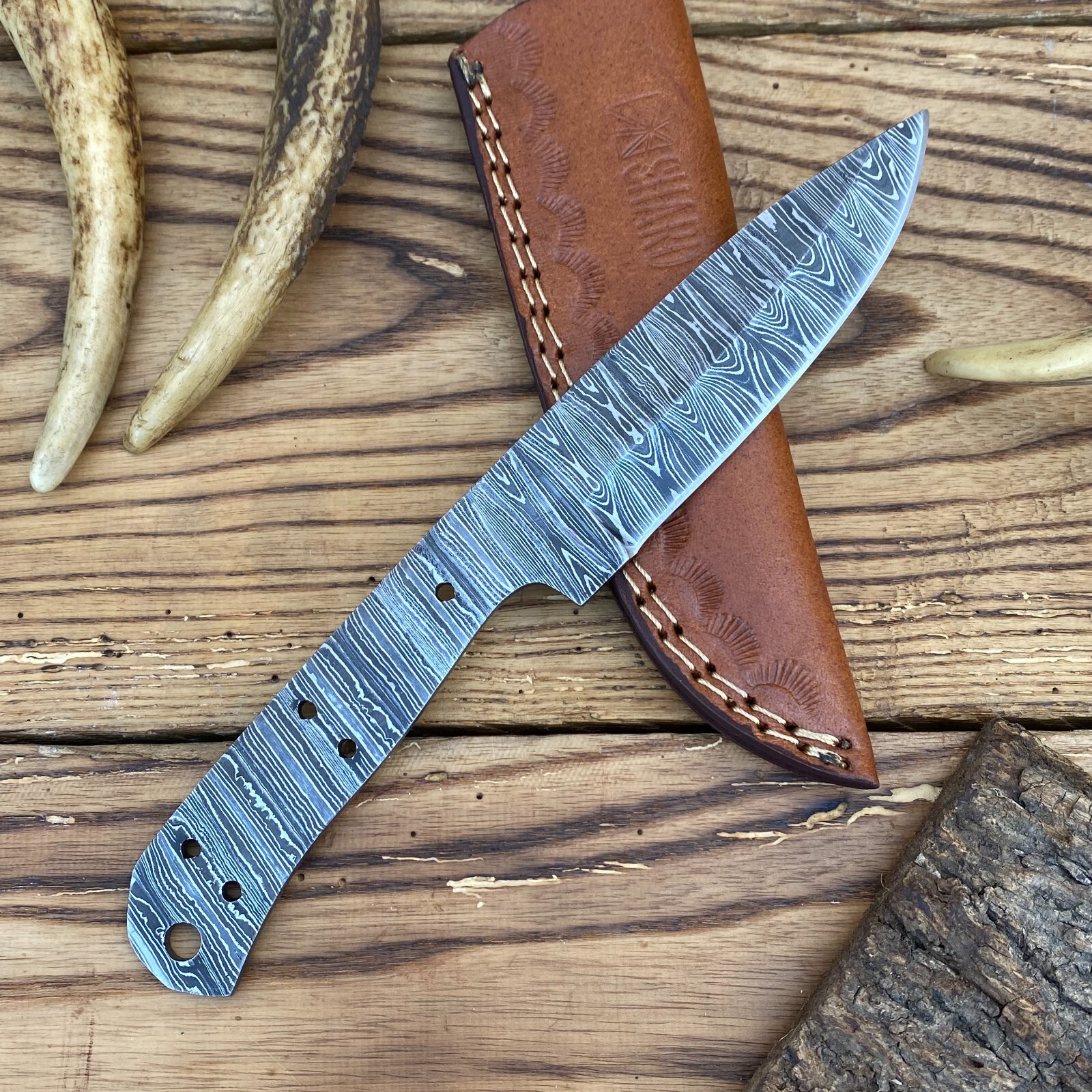 CUSTOM HAND FORGED Damascus Skinner Blank Blade Hunting Knife Making W/Sheath