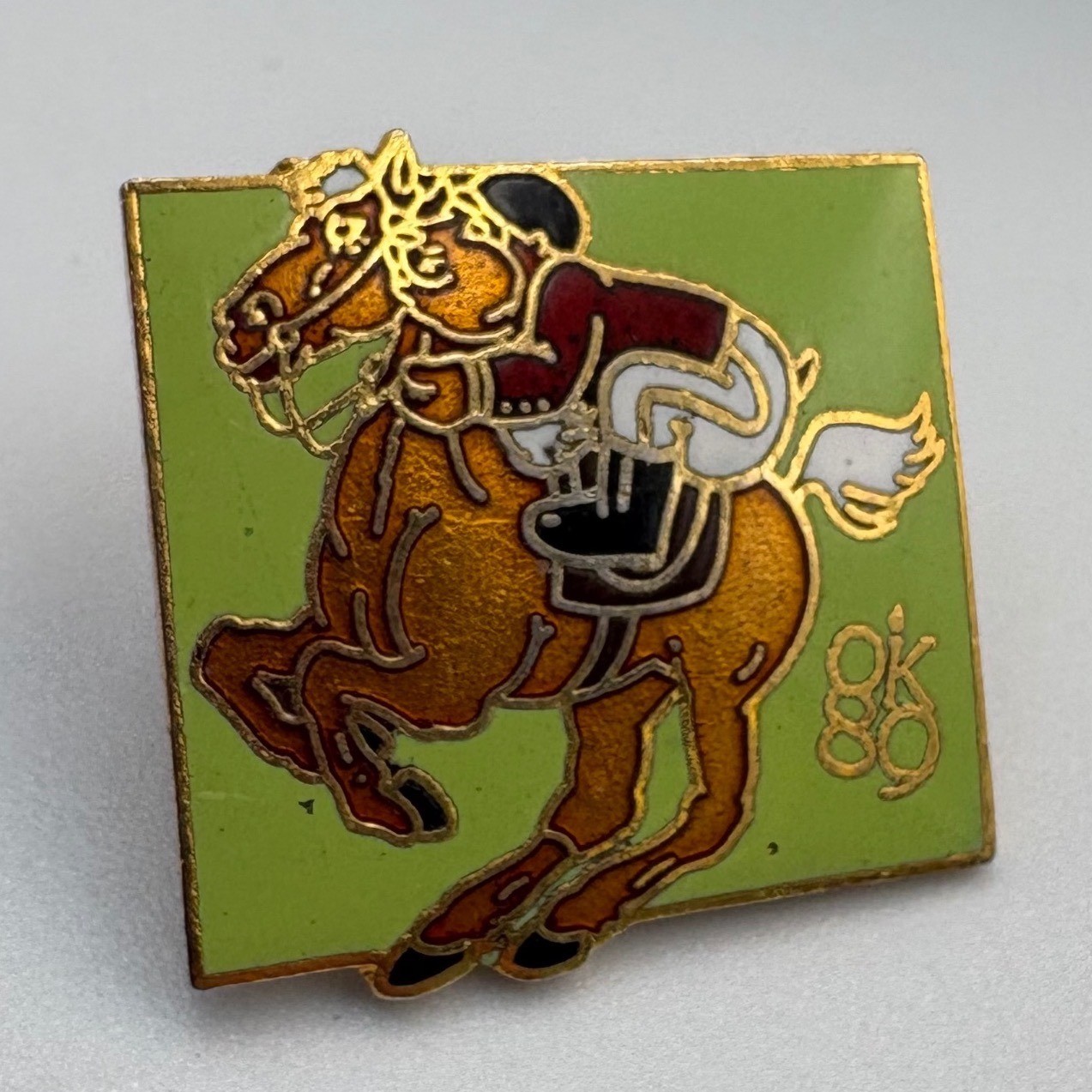 Vintage 1989 Oklahoma Cowboy Horse Enamel Lapel Pin Brooch OK 89 Collectible